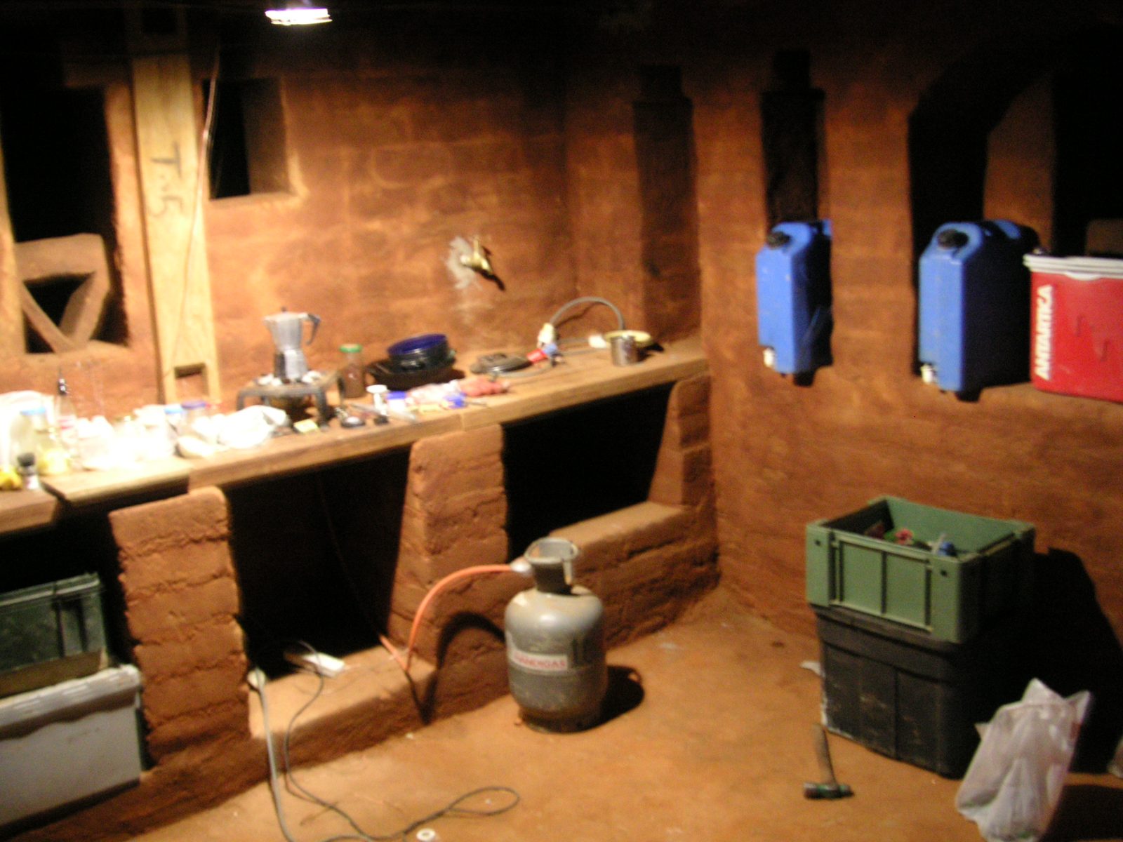 Damaraland — interior, thermal mass wall
