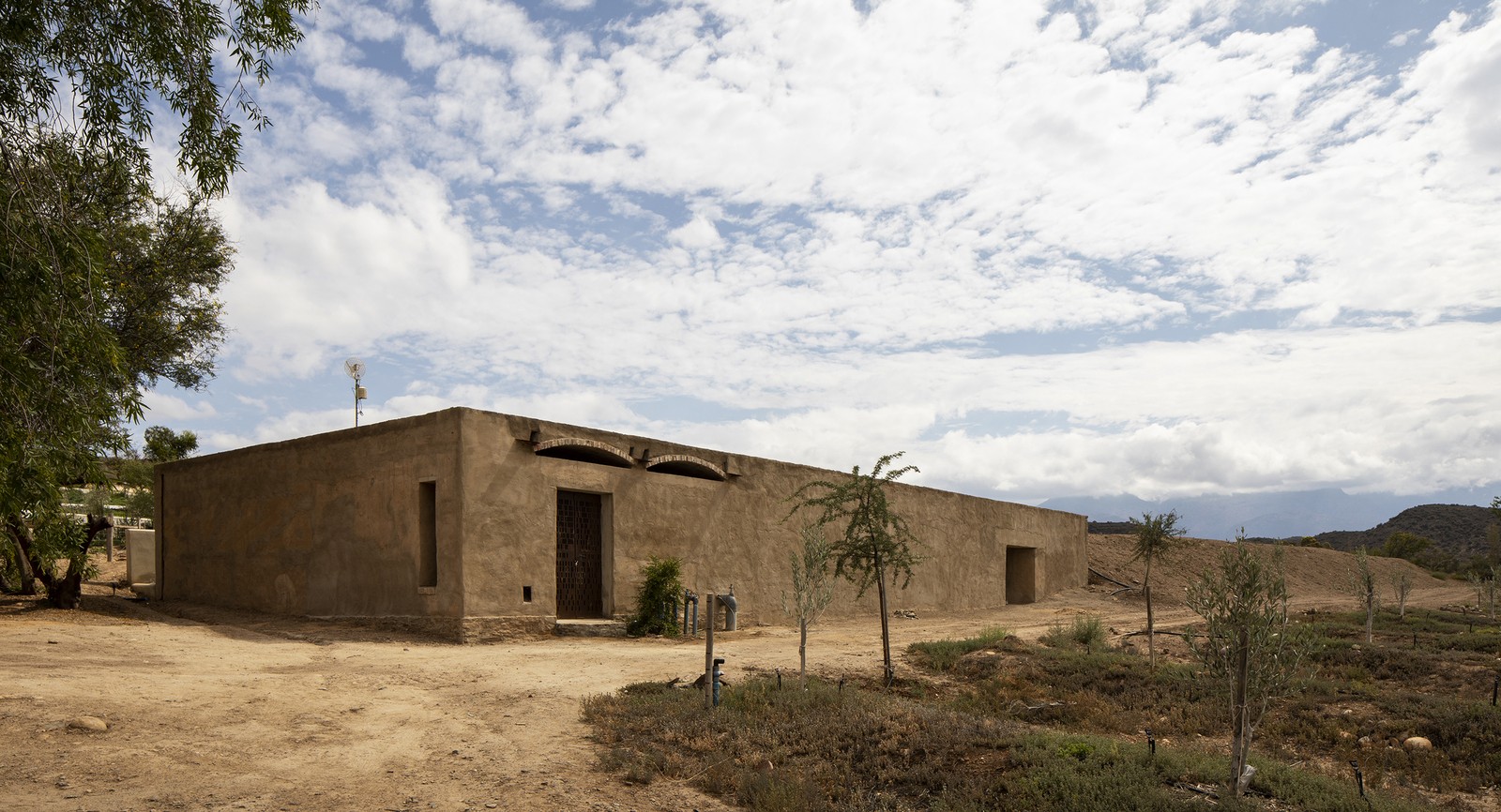 Pump room, Buffelsdrift — catenary vaults without formwork